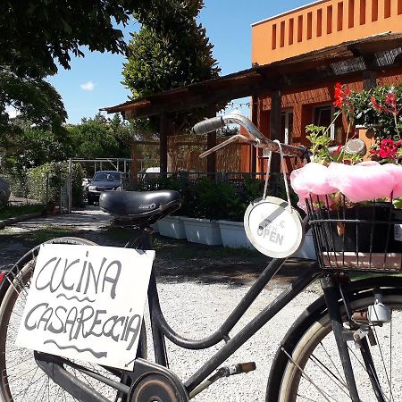 La Campagnola Trattoria Con Alloggio Misano Adriatico Exterior photo